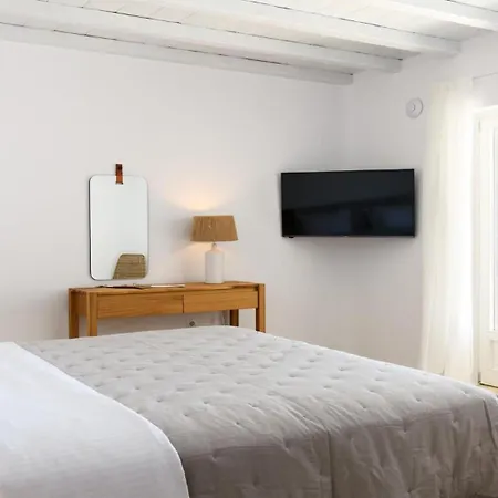 Gracefully Positioned In The Heart Of Agios Lazaros * Ornos (Mykonos)